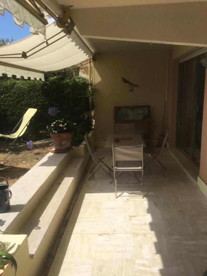 Clim Jardin Et Parking Prive -Piscine Tennis Et Park Vue Mer جراس المظهر الخارجي الصورة